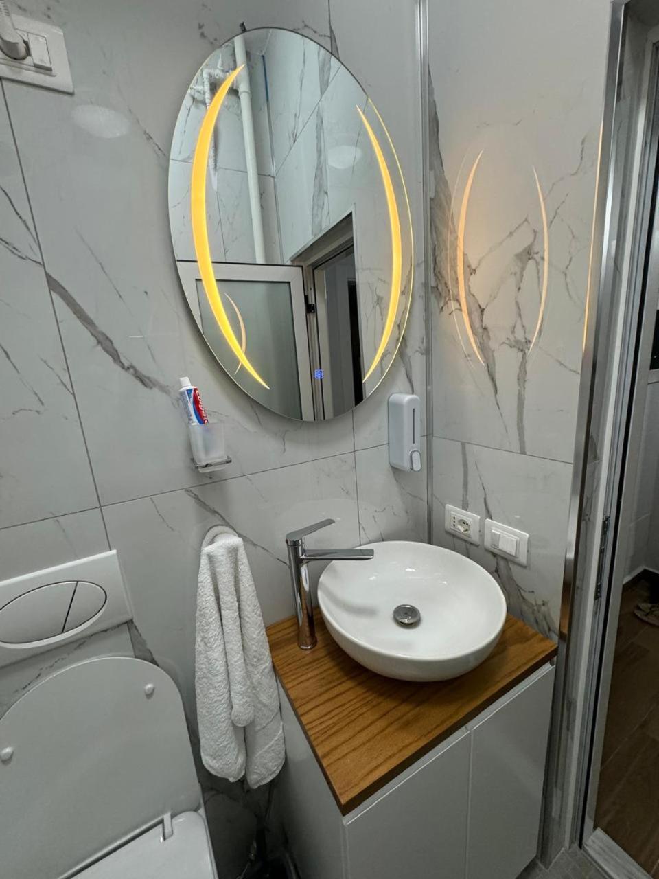 Ami Blloku Apartament Τίρανα Εξωτερικό φωτογραφία